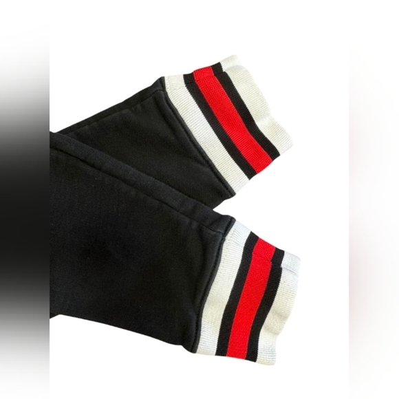 Chnge Hoodie EUC Kangaroo Black Pull Over Size Small - Picture 7 of 10